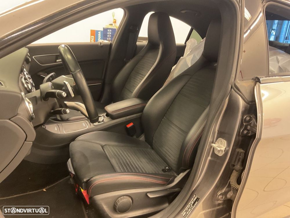 Mercedes-Benz CLA 180 d 7G-DCT AMG Line - 6