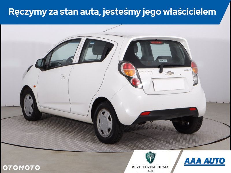 Chevrolet Spark - 5