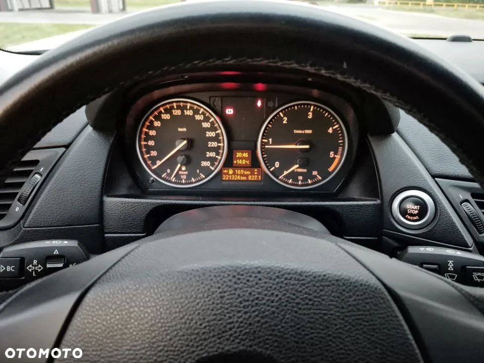 BMW X1 xDrive20d - 24