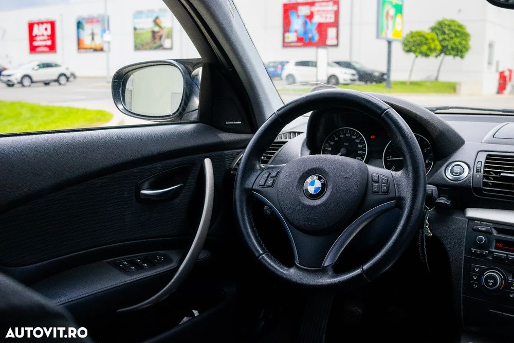 BMW Seria 1 - 11