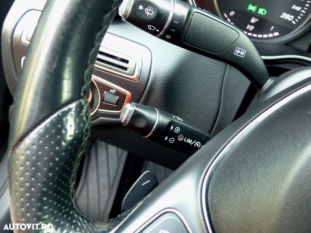 Mercedes-Benz C 220 CDI DPF (BlueEFFICIENCY) 7G-TRONIC Avantgarde - 16