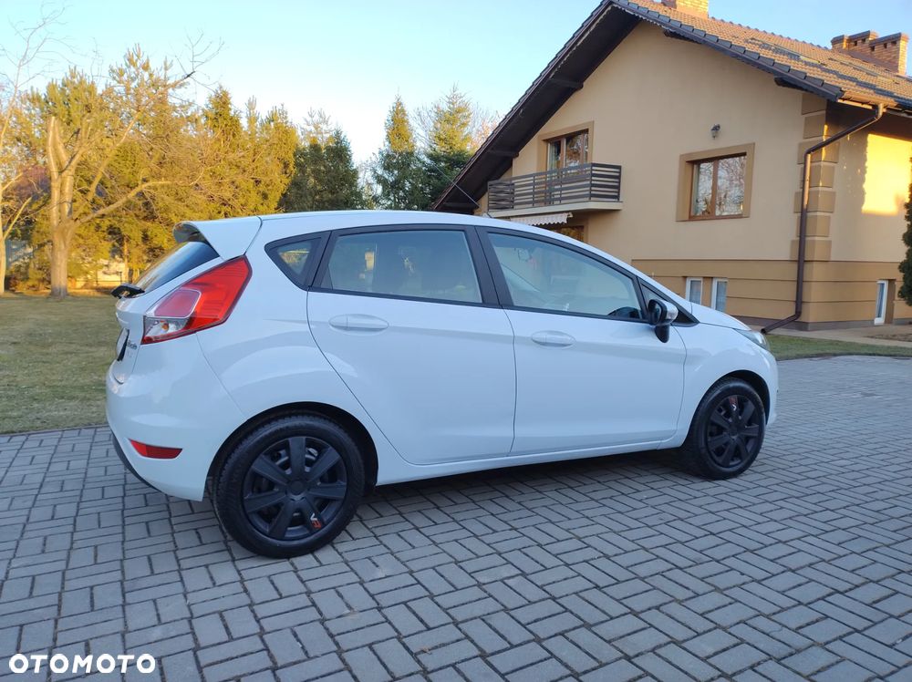 Ford Fiesta 1.25 Champions Edition - 15