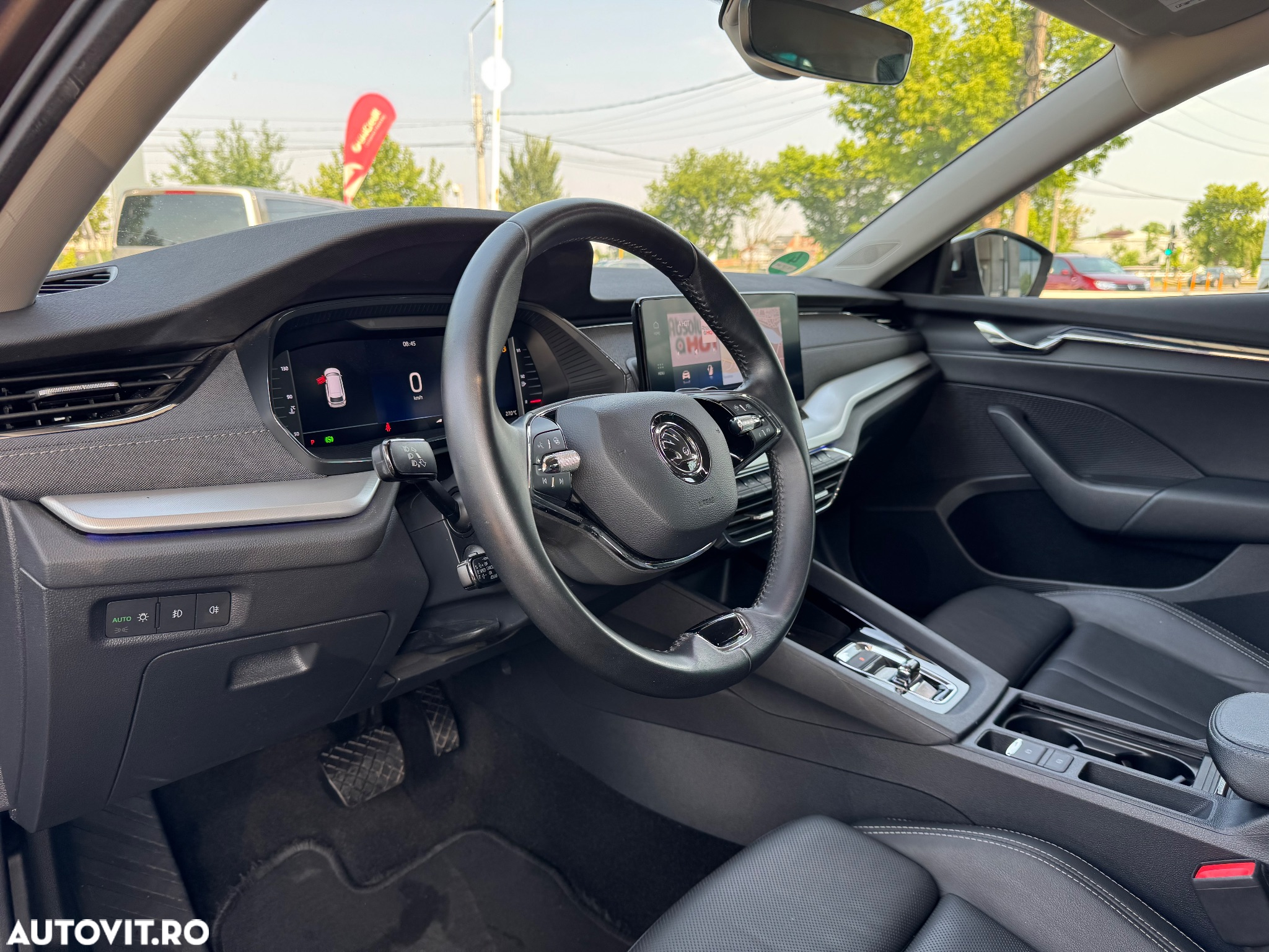 Skoda Octavia Combi Diesel 2.0 TDI DSG Ambition - 17