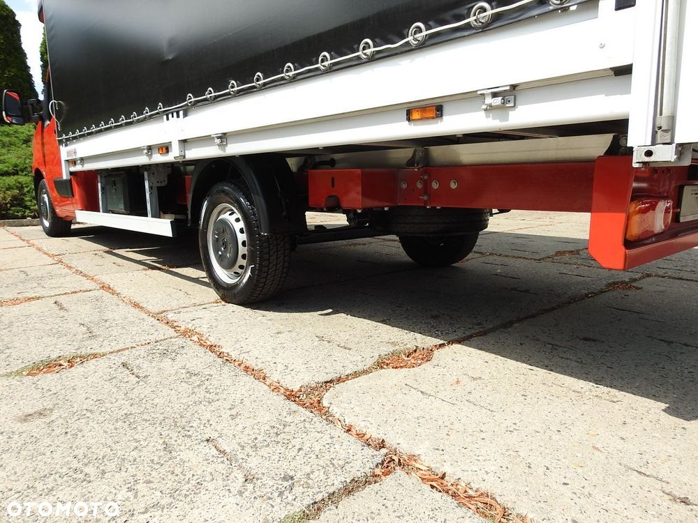 Renault MASTER PLANDEKA 10 PALET WEBASTO KLIMATYZACJA TEMPOMAT LEDY PNEUMATYKA  165KM - 16