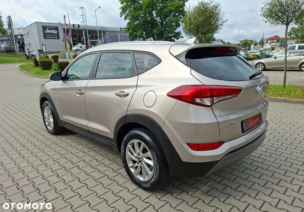 Hyundai Tucson - 12