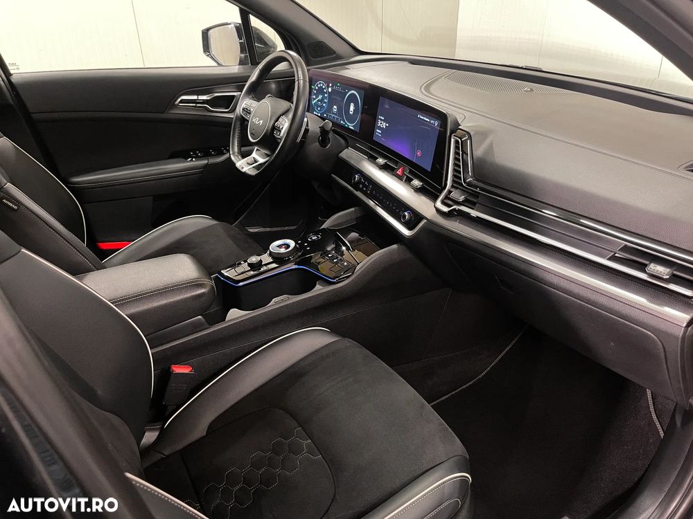 Kia Sportage 1.6 T-GDI HEV 6AT 4x2 GT Line - 11