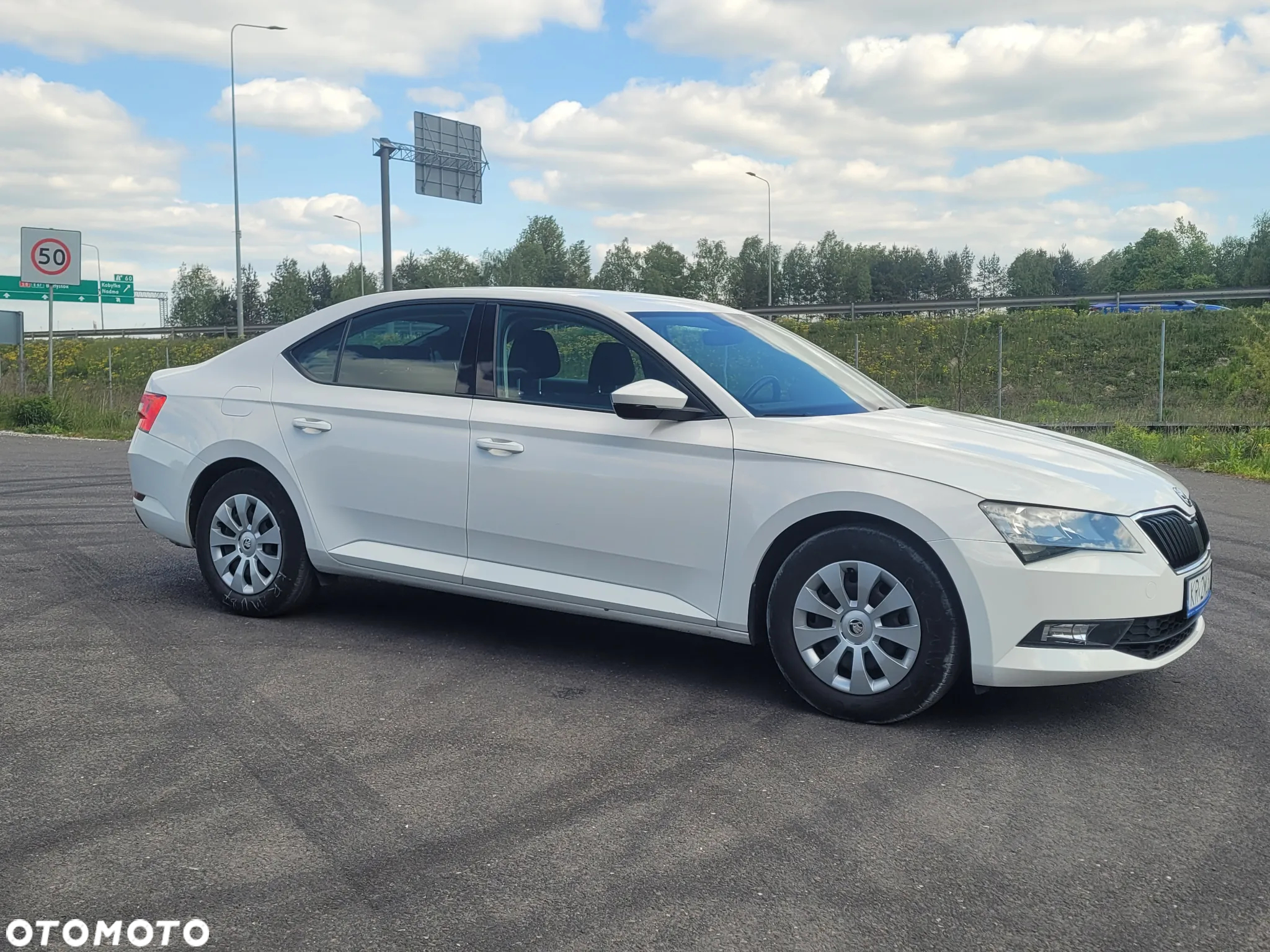 Skoda Superb 1.5 TSI ACT Active - 6