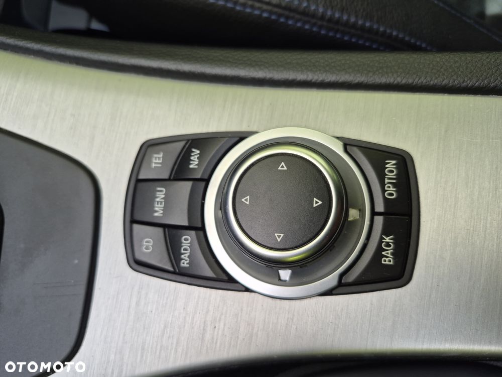 BMW Seria 3 - 35