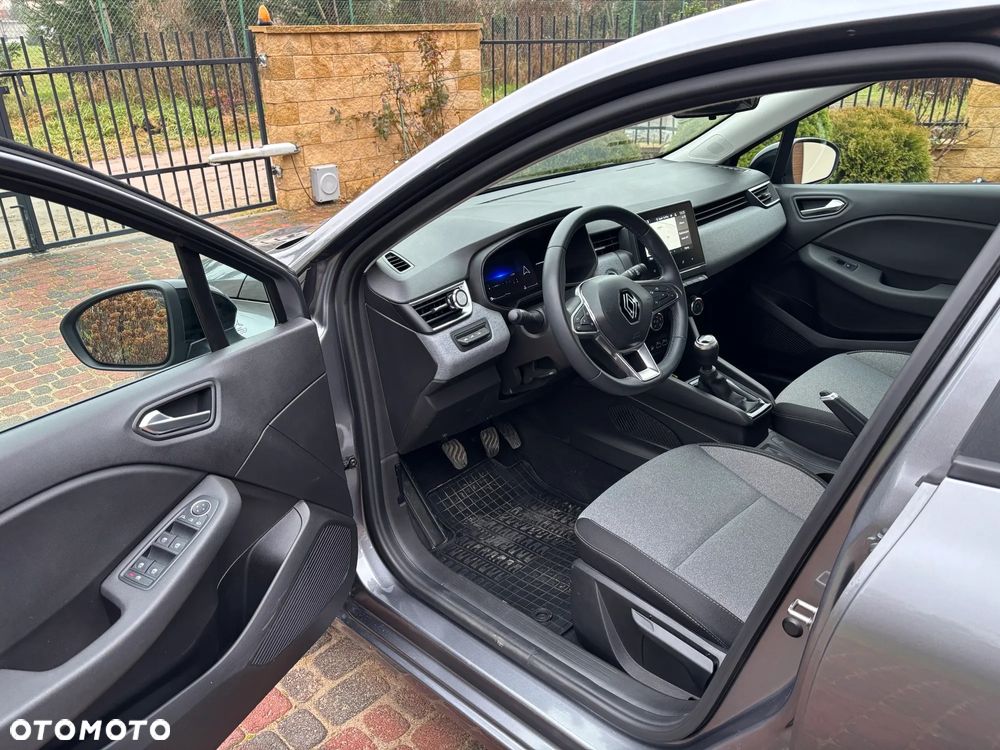 Renault Clio 1.0 TCe Evolution - 11