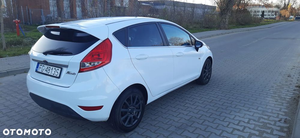 Ford Fiesta 1.25 Titanium - 4
