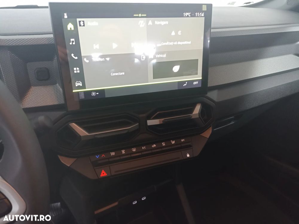 Dacia Duster MHEV 140 Expression - 11