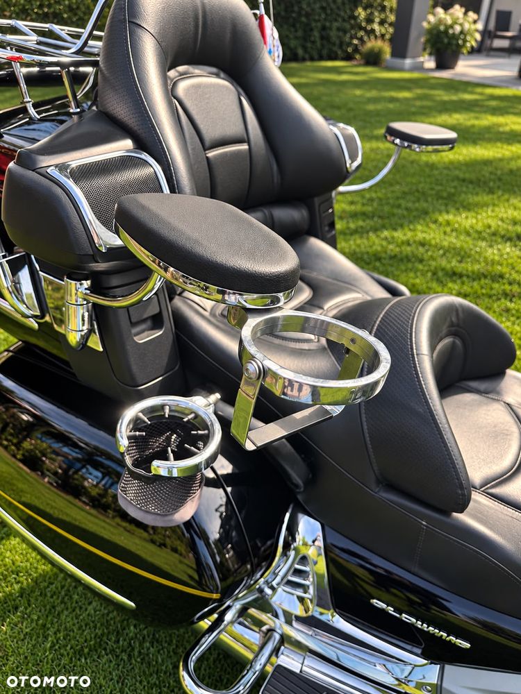 Honda GL - 13