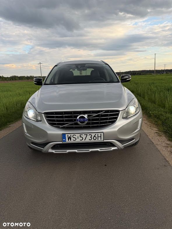 Volvo XC 60 T5 Base - 2
