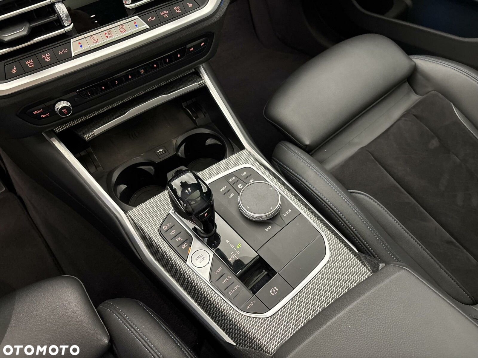 BMW Seria 3 330e xDrive M Sport sport - 16