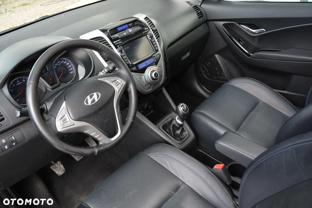 Hyundai ix20 1.4 Premium - 36