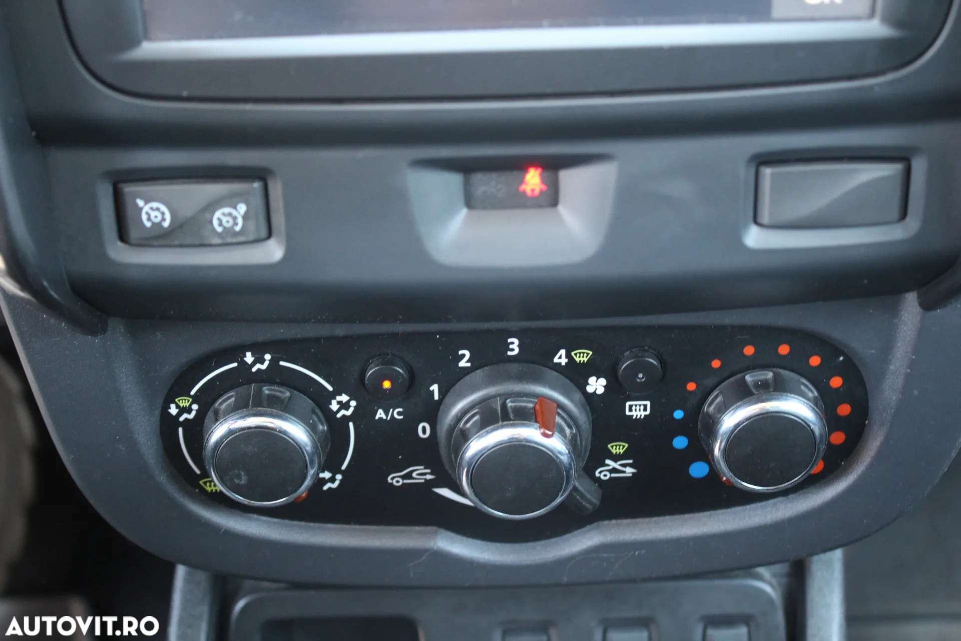 Dacia Duster dCi 110 FAP 4x2 Laureate - 5