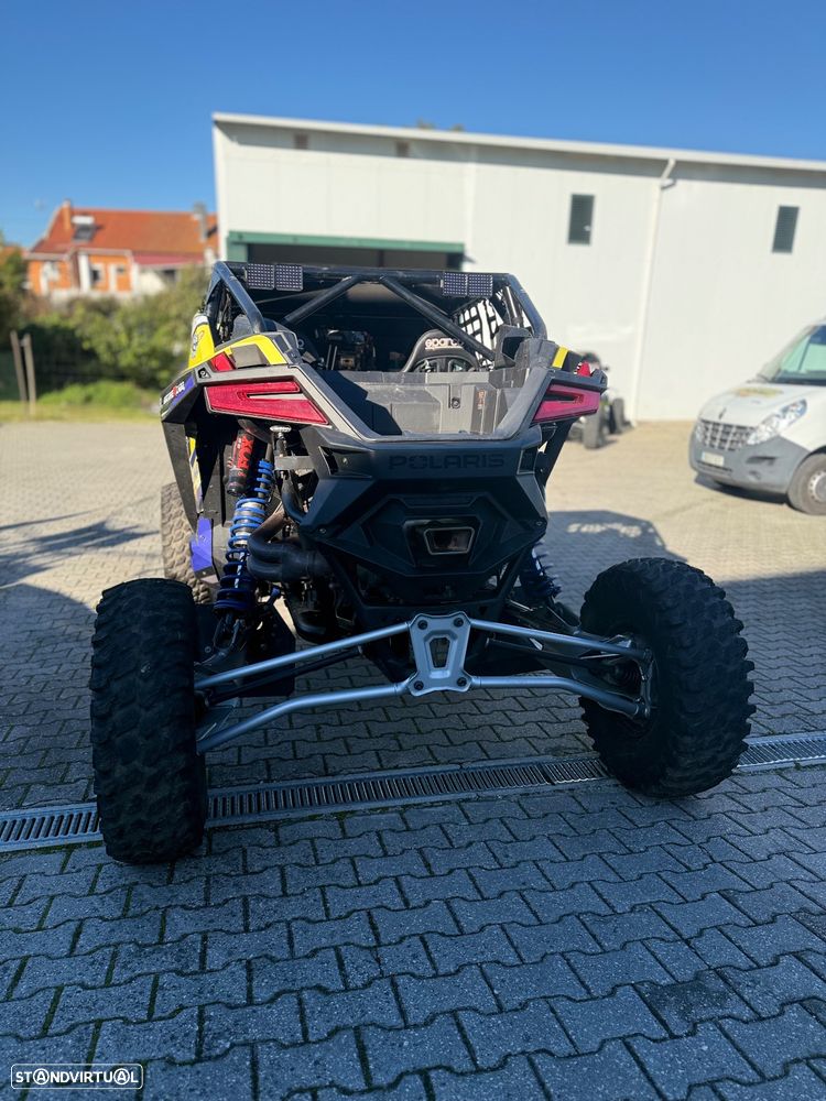 Polaris RZR Pro R - 5