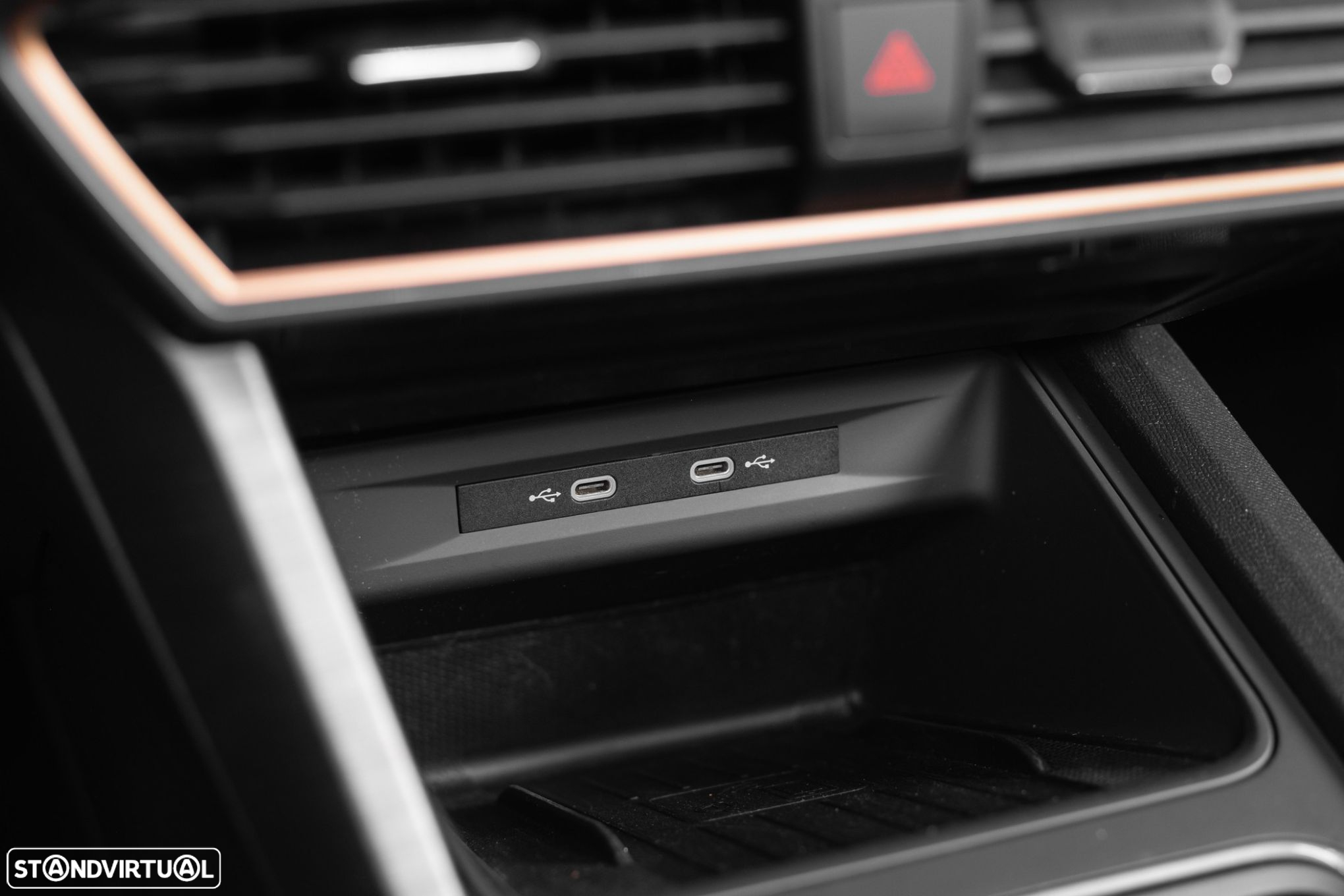 Cupra Formentor 1.4 e-Hybrid DSG - 28