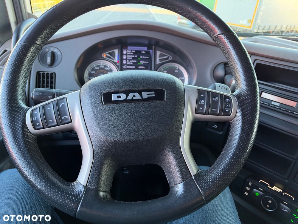 DAF XF 106 480 Super Space Cab Standard - 17