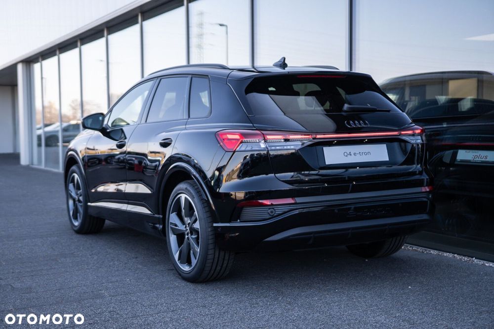 Audi Q4 e-tron - 3