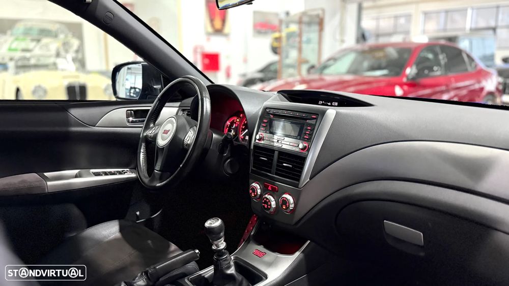 Subaru Impreza 2.5 WRX STi - 20