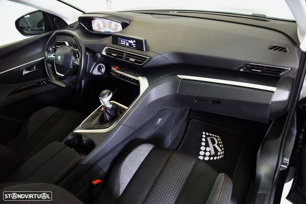 Peugeot 5008 1.2 PureTech Active Pack - 16