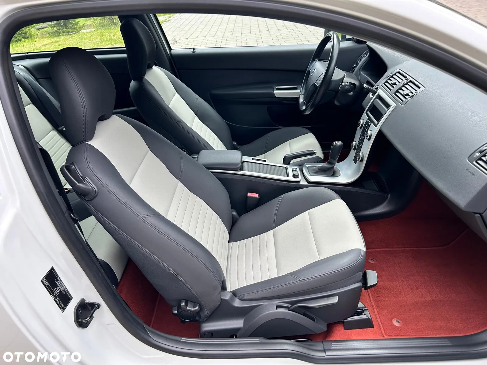 Volvo C30 1.6D DRIVe Momentum - 13