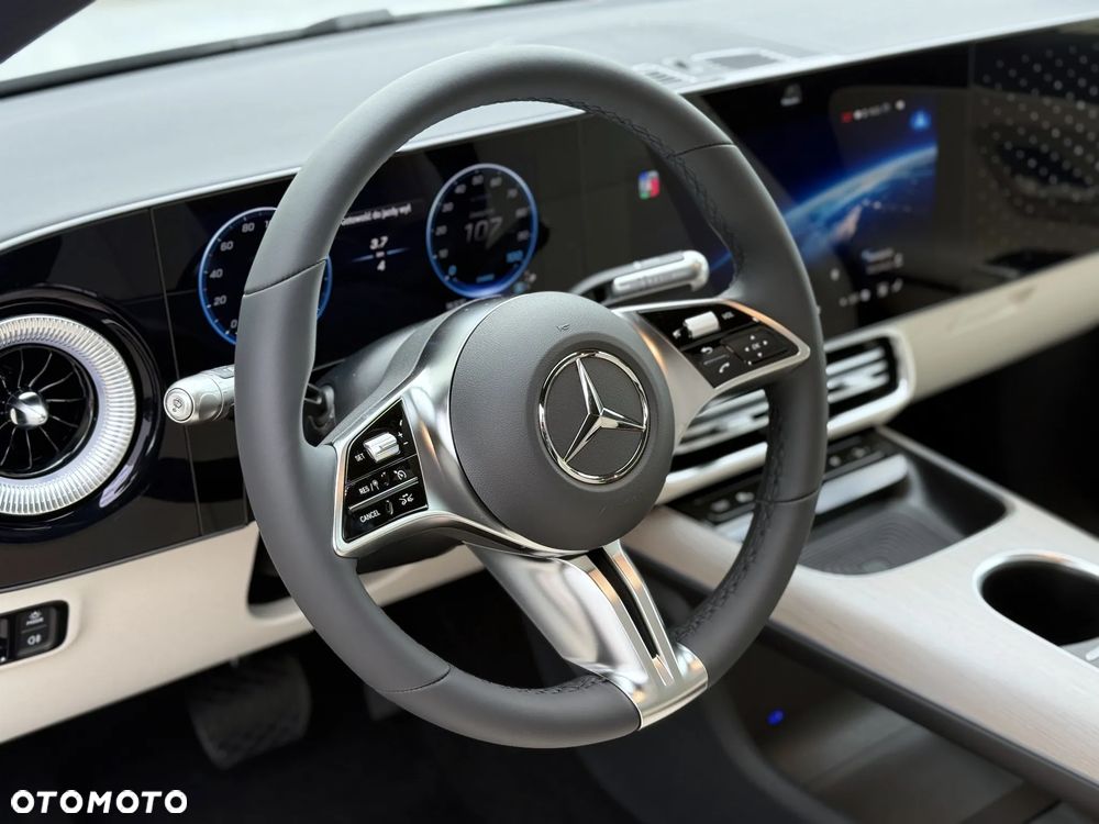 Mercedes-Benz CLA 200 58kWh - 22