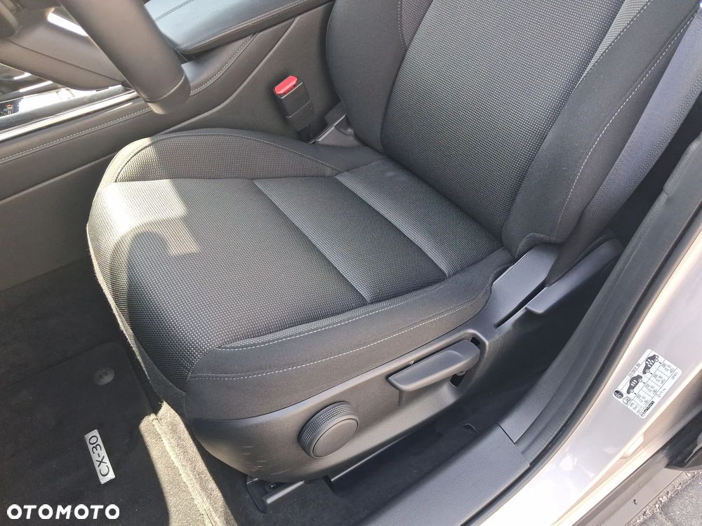 Mazda CX-30 2.0 mHEV Centre-Line 2WD - 12