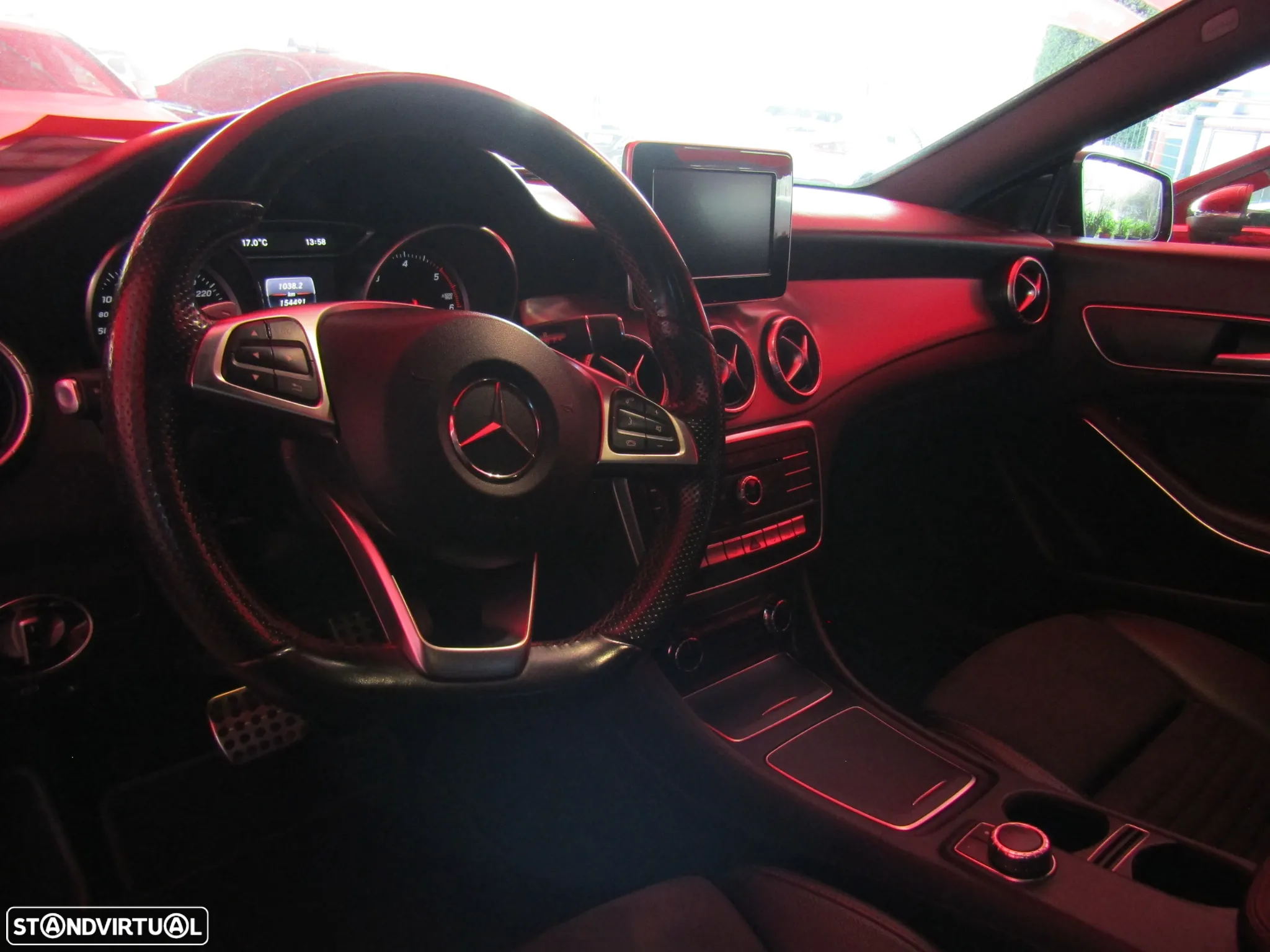 Mercedes-Benz CLA 200 d Shooting Brake AMG Line Aut. - 12