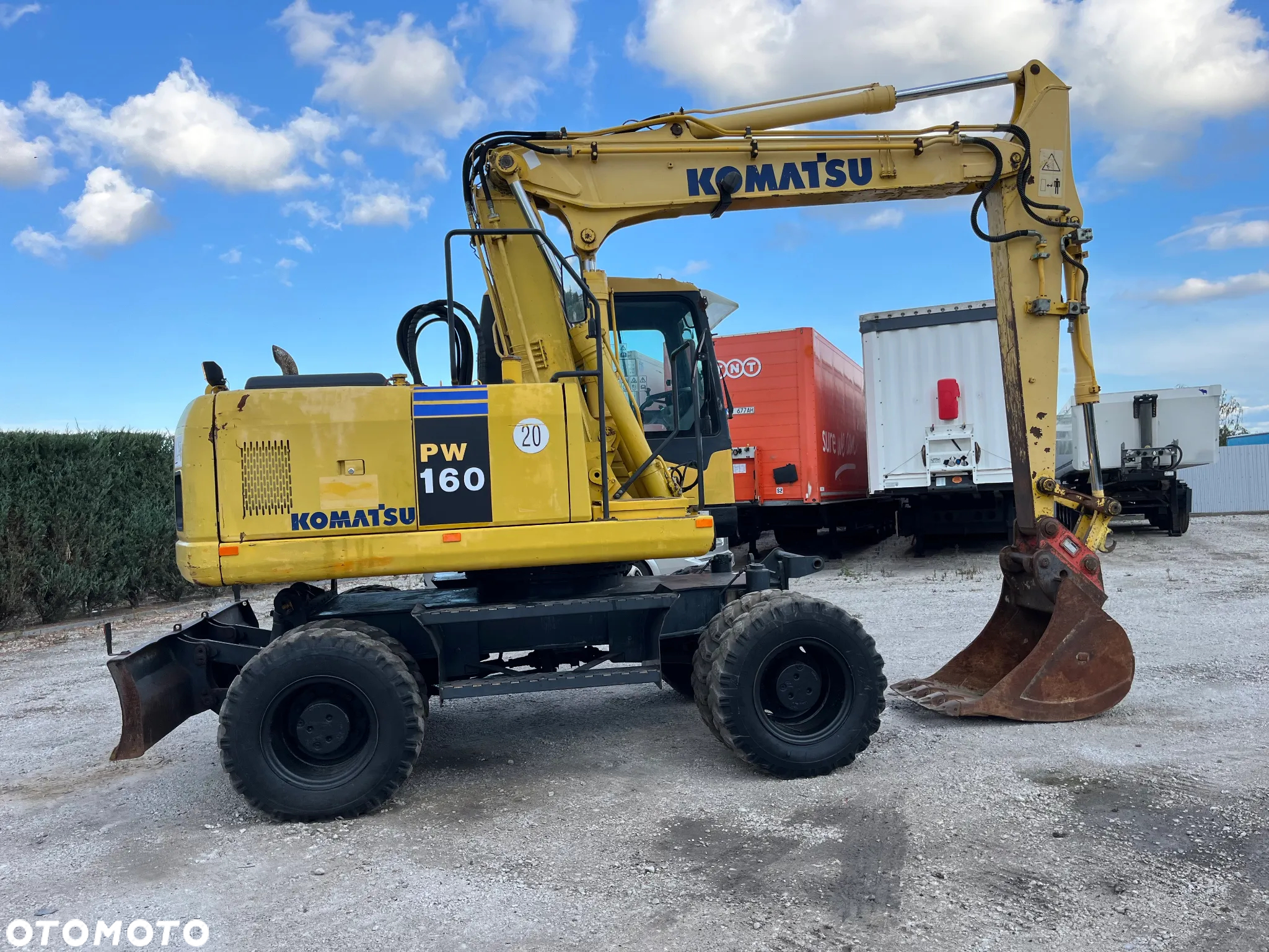 New Holland - 7