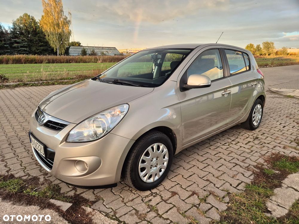 Hyundai I20