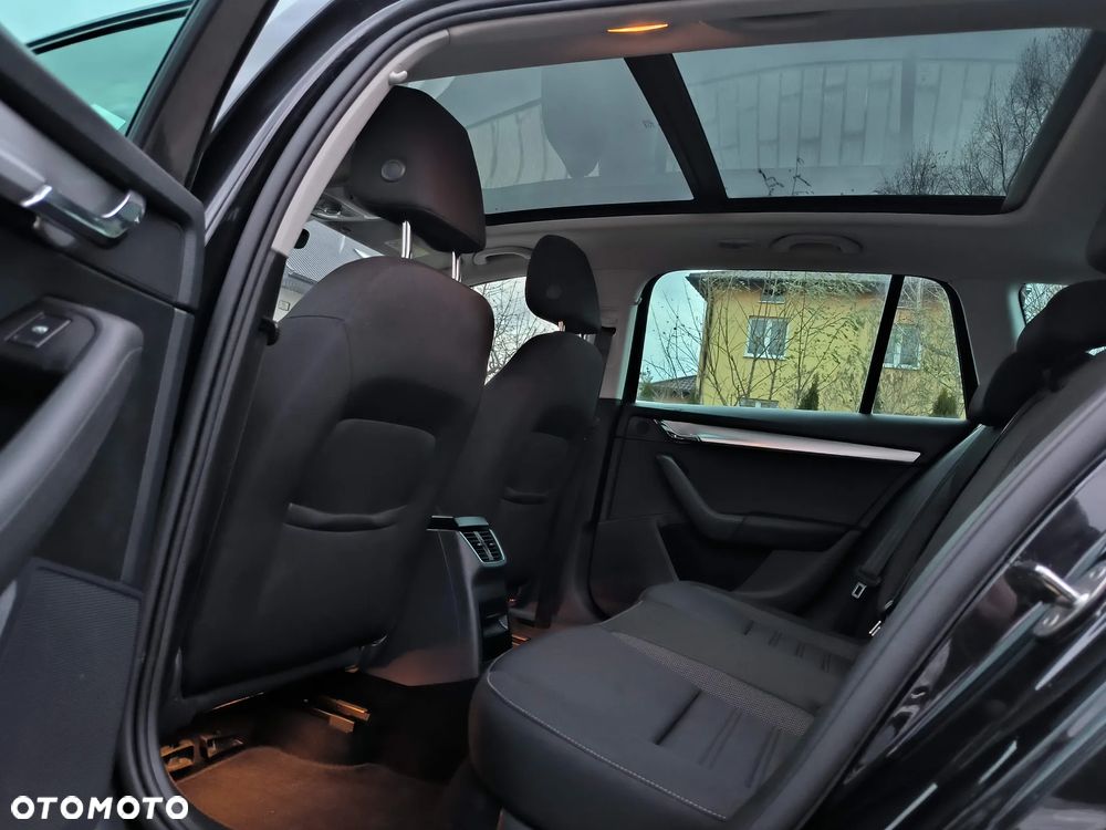 Skoda Octavia 1.6 TDI DSG Premium Edition - 7