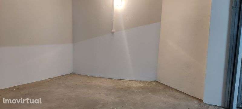 Arrendo garagem em BOX Albufeira - Grande imagem: 4/7