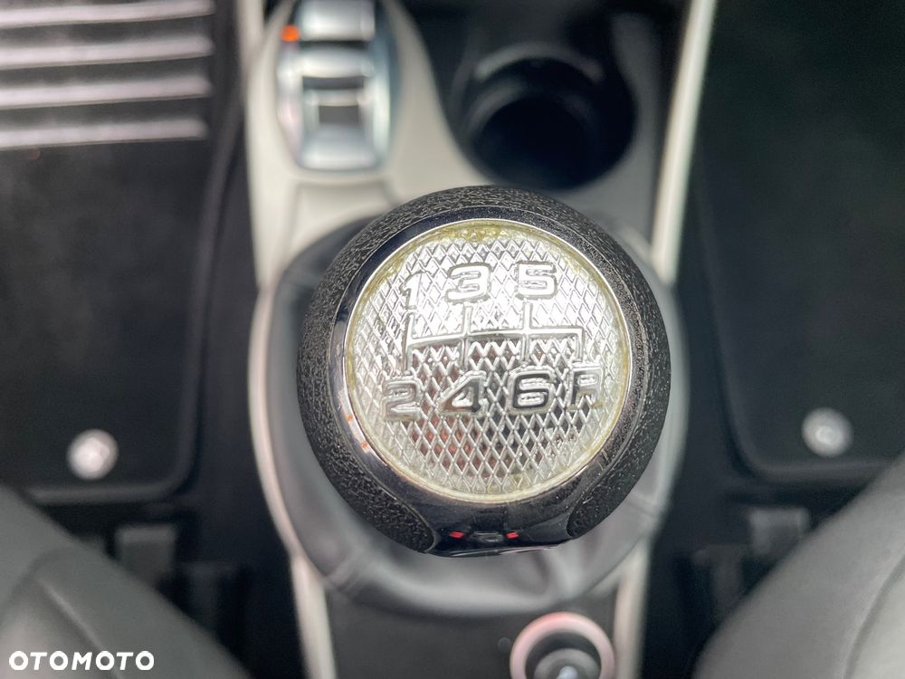 Alfa Romeo Mito - 33