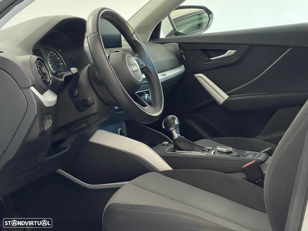 Audi Q2 1.0 TFSI ultra S tronic design - 6
