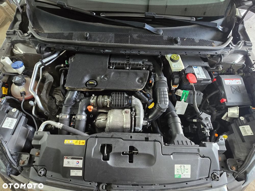 Peugeot 308 BlueHDi FAP 120 Stop&Start Style - 32