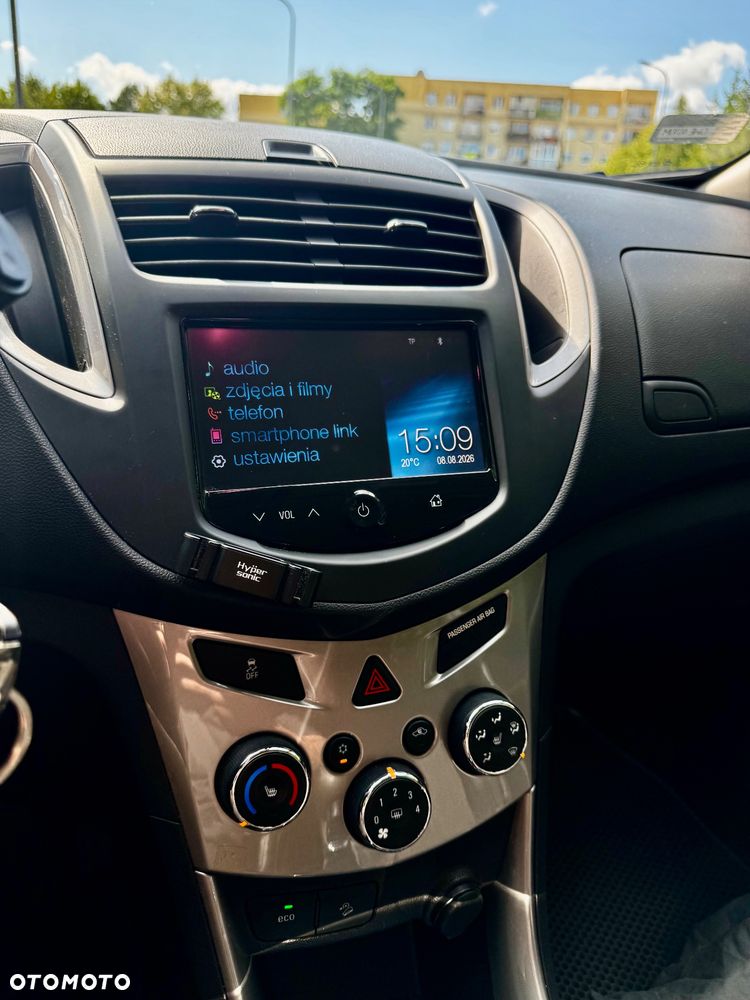 Chevrolet Trax 1.4 T LS - 10