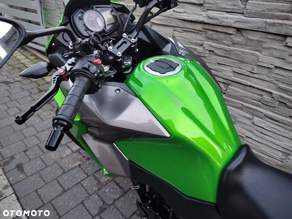 Kawasaki Versys-X 300 - 12