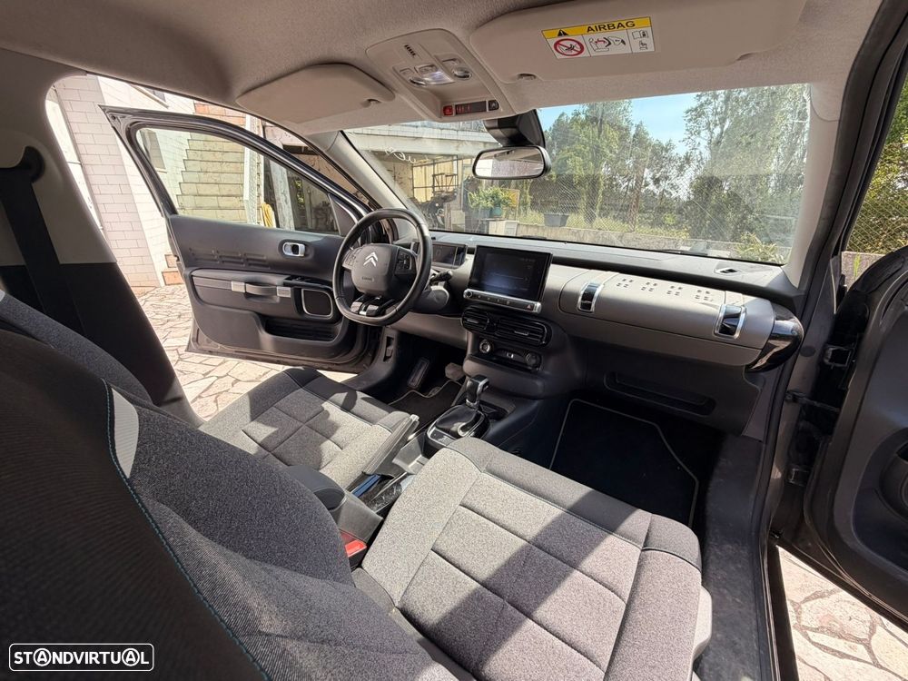 Citroën C4 Cactus 1.2 PureTech Shine EAT6 - 15