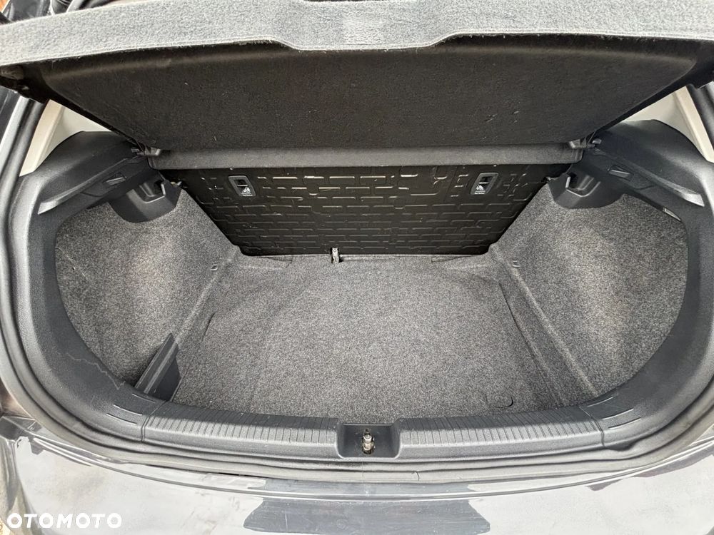 Volkswagen Polo 1.0 Trendline - 21