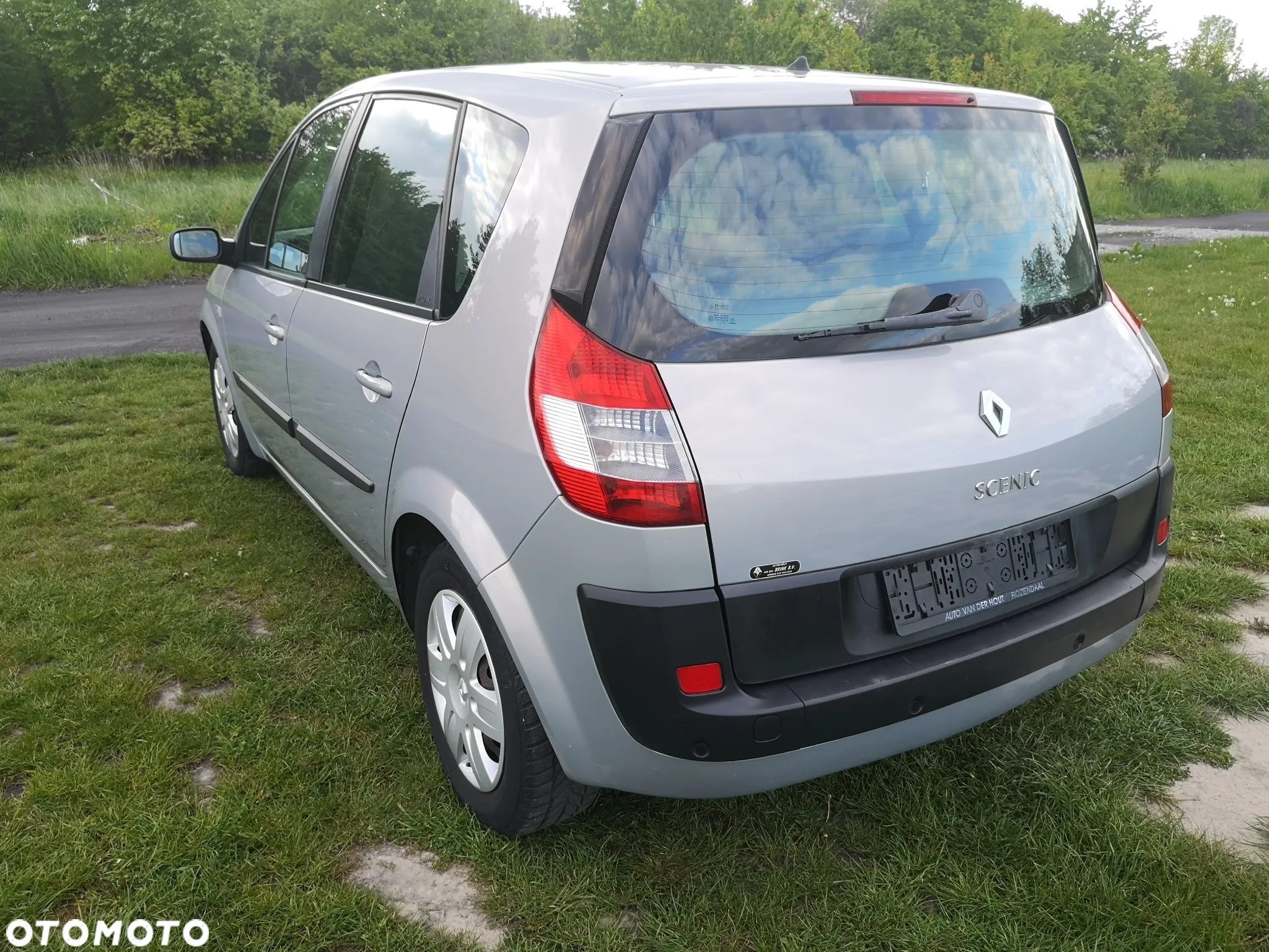 Renault Scenic - 17