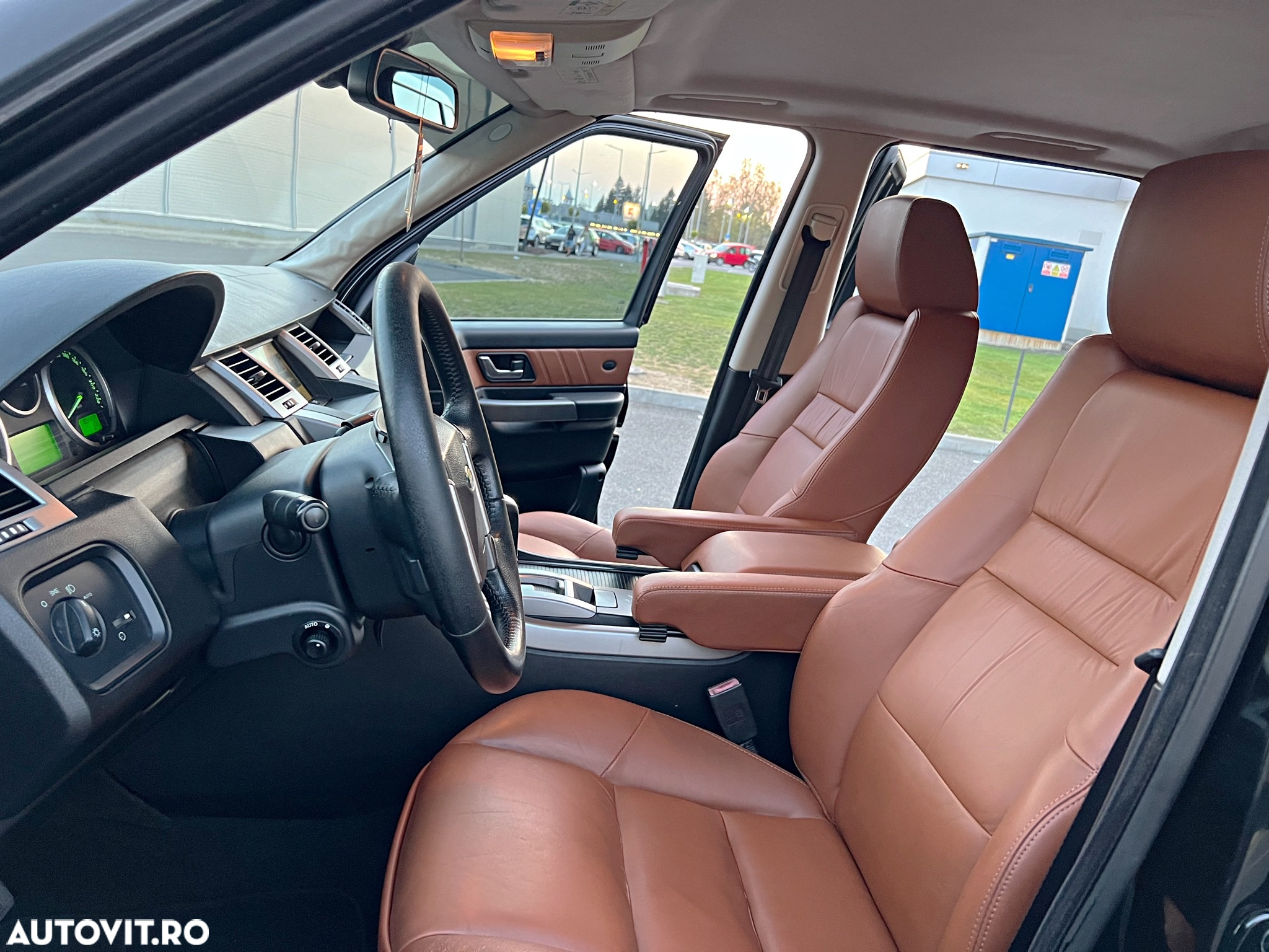 Land Rover Range Rover Sport - 17