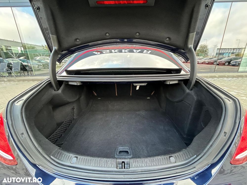 Mercedes-Benz E 200 d 9G-TRONIC Exclusive - 37