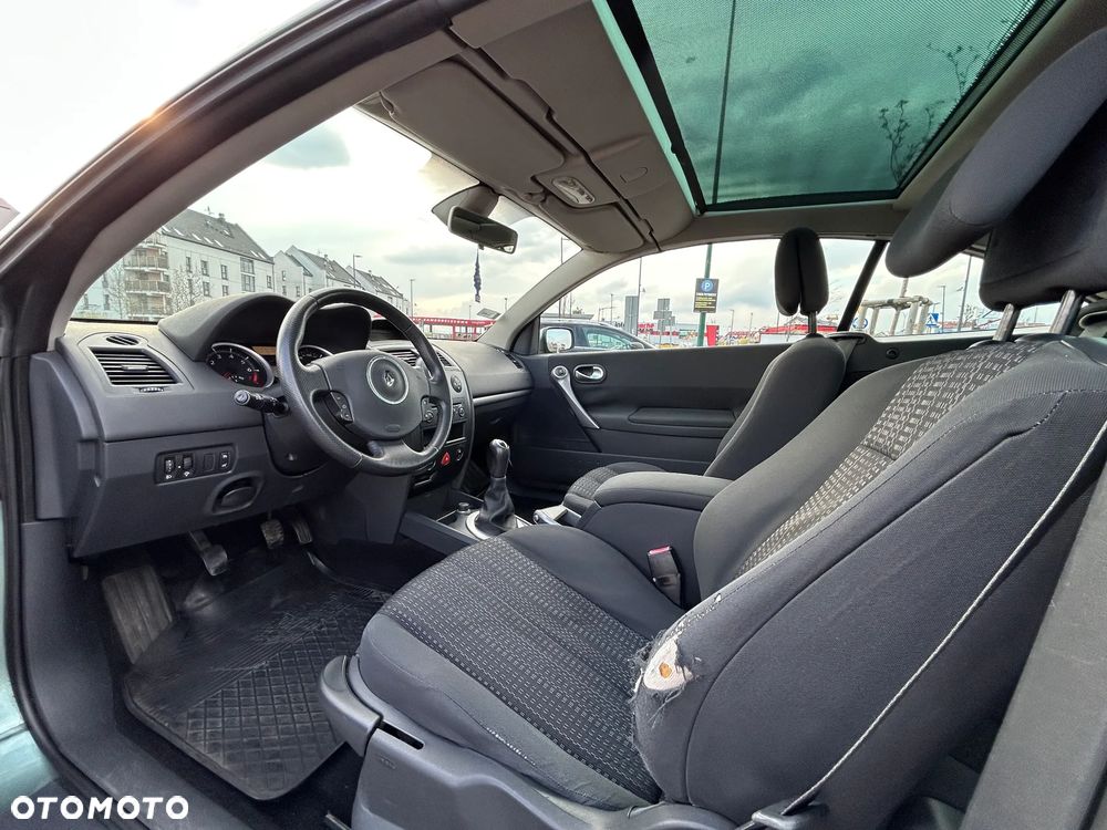 Renault Megane 1.6 Dynamique - 20