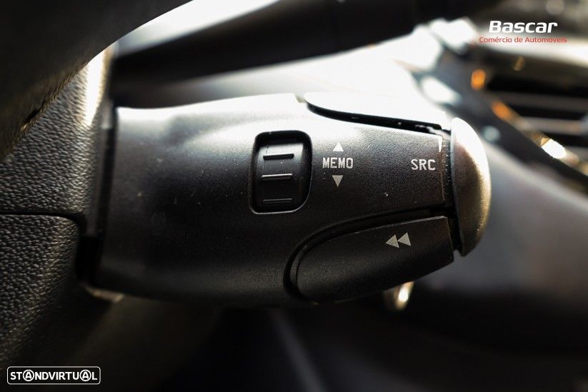 Peugeot 208 1.4 HDi Active - 23