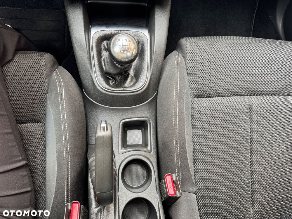 Citroën C4 BlueHDi 120 Stop&Start Shine - 29
