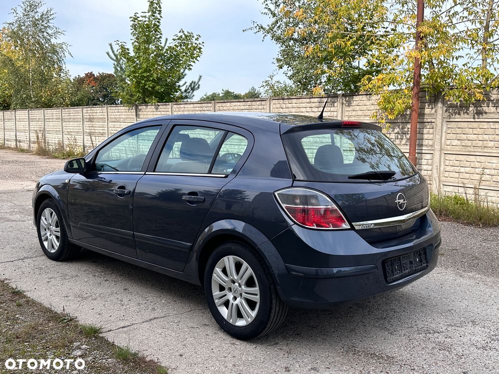 Opel Astra - 3