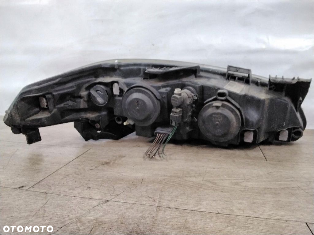 RENAULT LAGUNA II LIFT LAMPA PRZÓD LEWA - 2