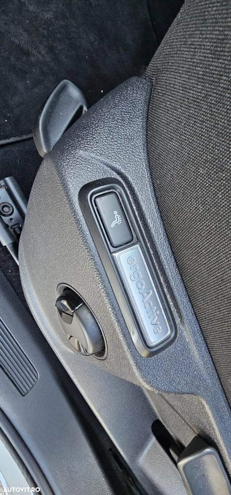 Volkswagen Tiguan - 16
